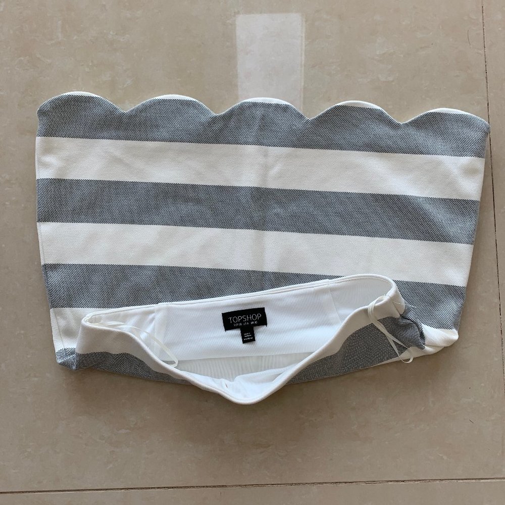 TopShop mini skirt - Picture 3 of 3